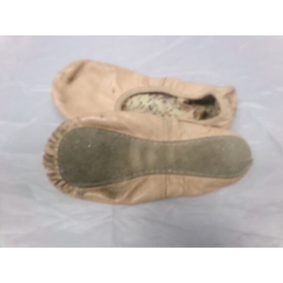 Dance Ballet Shoes DanzNMotion Child 2M Leather Single Strap Full Sole - Picture 2 of 2